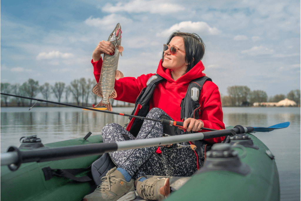 Pike Fish Secrets: Angler's Guide to Trophy Catches