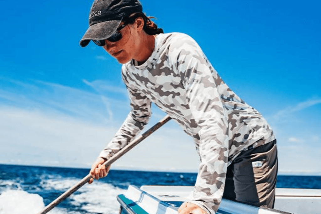 Womens Fishing Shirts Style & Comfort on the Water